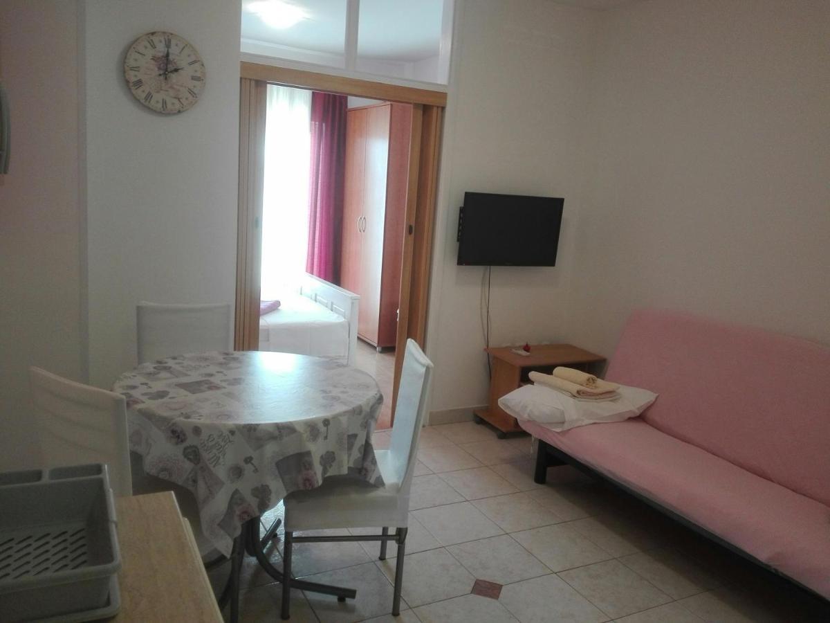 סבטי פיליפ אי ג'קוב Apartments Vodopija 300M To The Beach מראה חיצוני תמונה