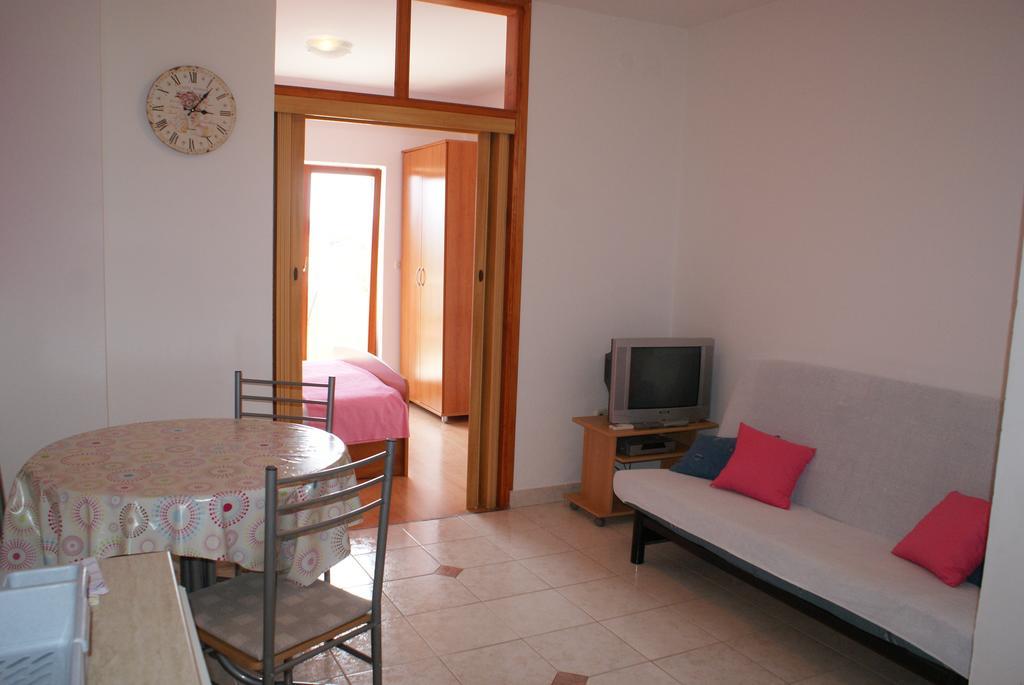 סבטי פיליפ אי ג'קוב Apartments Vodopija 300M To The Beach מראה חיצוני תמונה